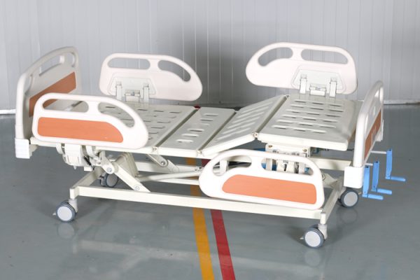 MANUAL PATIENT CARE BED, 2 CRANKS - Image 2