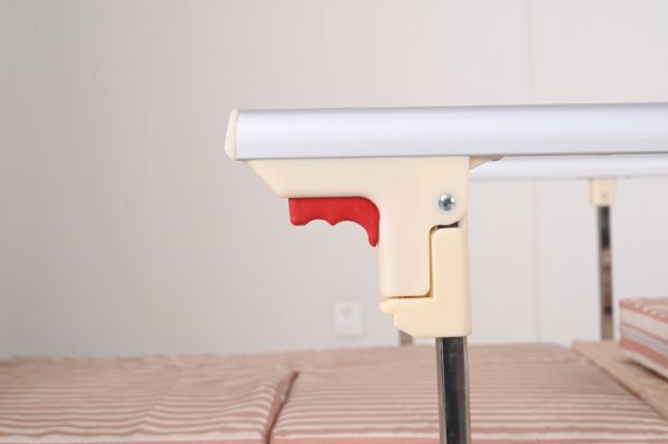 Manual Nursing Bed for Elderly & Patient Care - Image 2