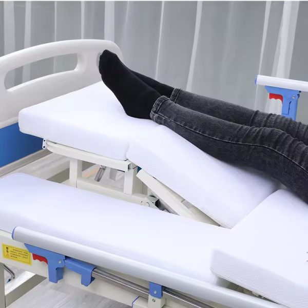 Manual Multi-Function Nursing Hospital Bed Customizable - Image 3