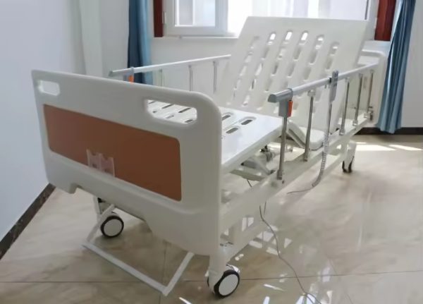 Three-Function Electric Nursing Bed with Wheels - Image 3