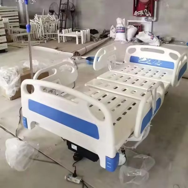 High-Quality 5-Function Electric Hospital Bed - Image 4